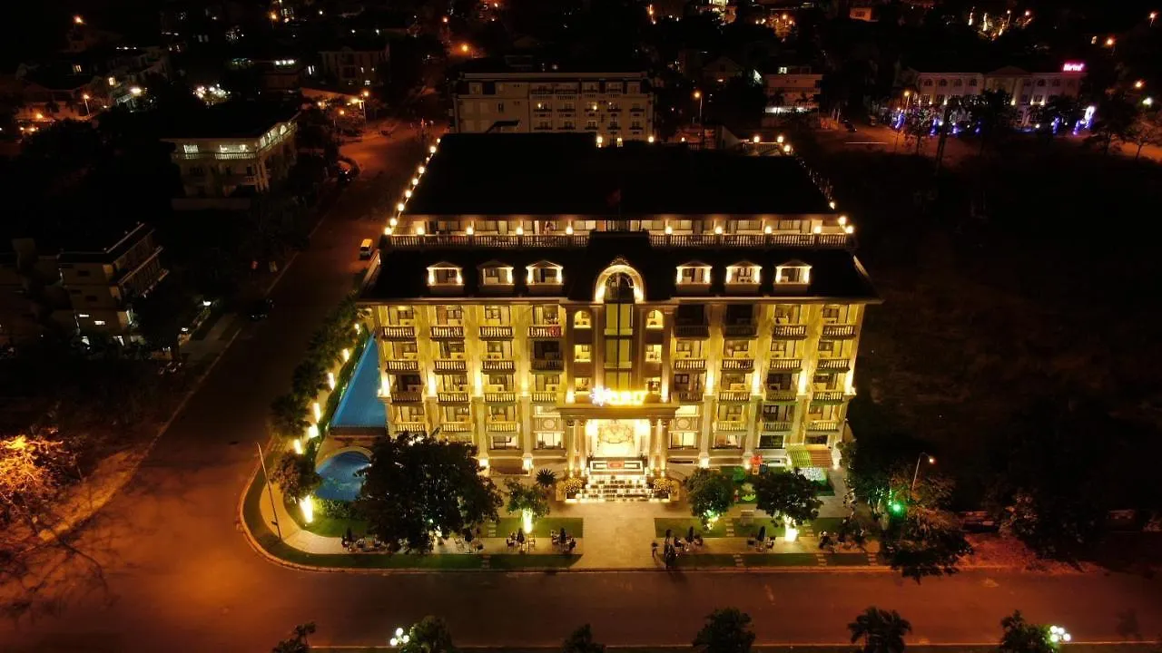 Orbit Hotel Nha Trang 5*,